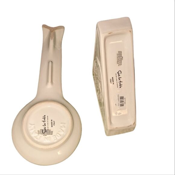 Sur la table white rustic farmhouse napkin holder and spoon rest - Picture 3 of 8